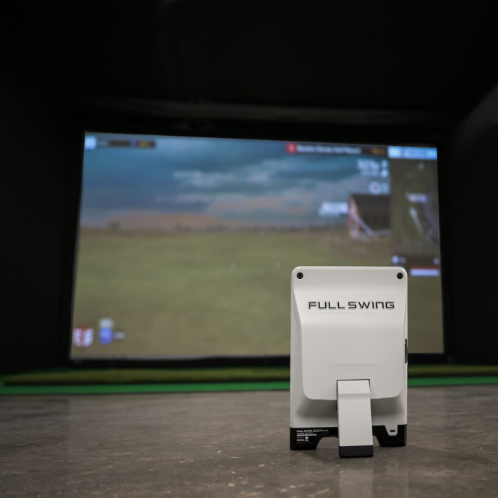 Full Swing KIT Launch Monitor